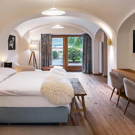 Oblik Resort Louny Exterior foto