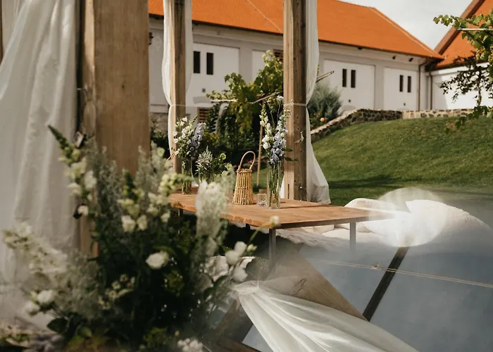 Oblik Resort