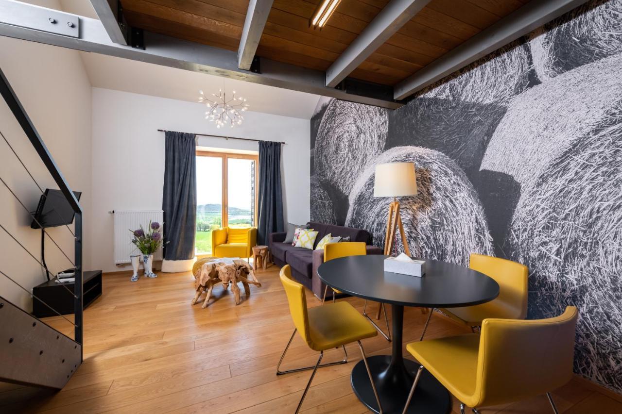 Oblik Louny