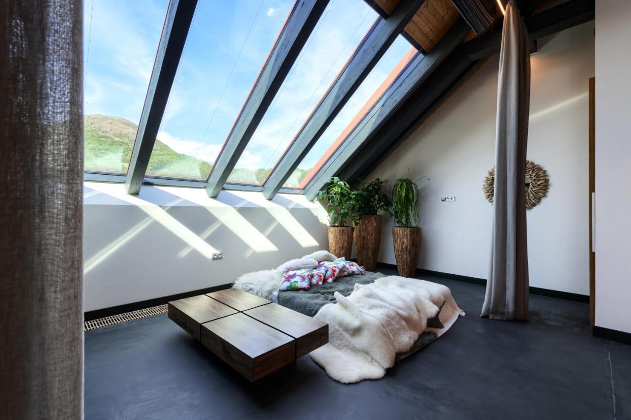 Oblik Apartment